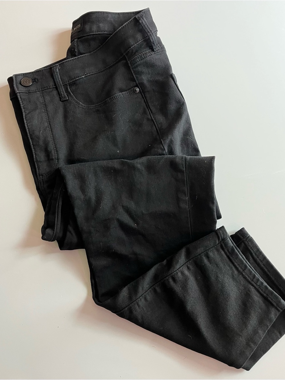 Talbots • Black Jegging Crop Jeans